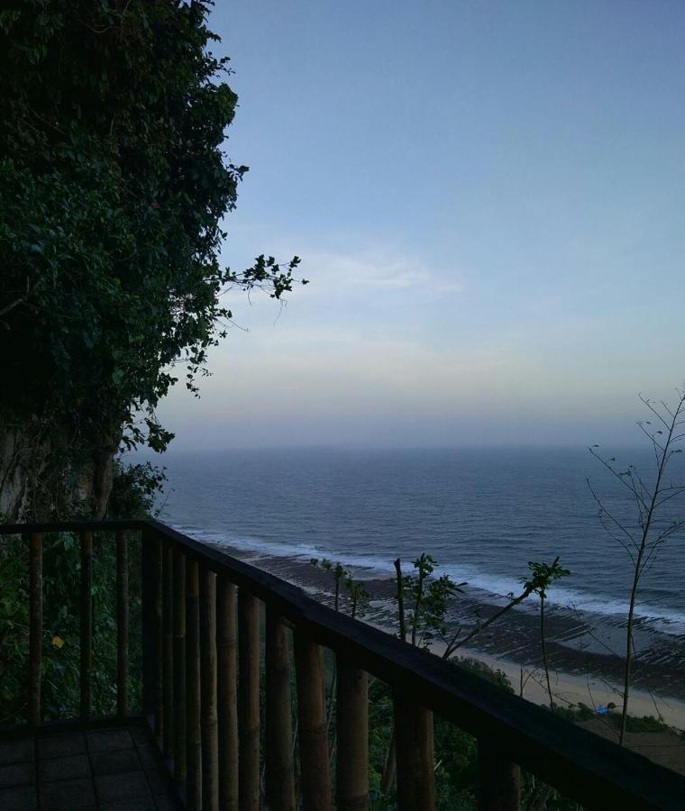Nunggalan Hut Villa Uluwatu Buitenkant foto